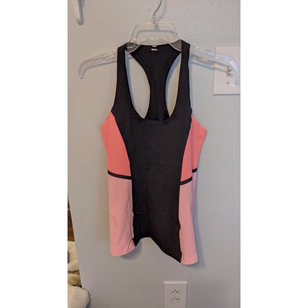 Lulu lemon workout top